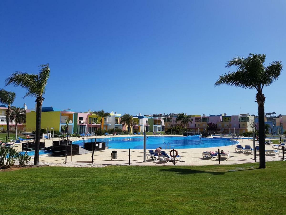 Marina De Albufeira Orada Resort - 2-Bed Apartment With Huge Pool Eksteriør bilde